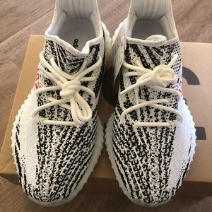 Yeezy Boost 350 V2